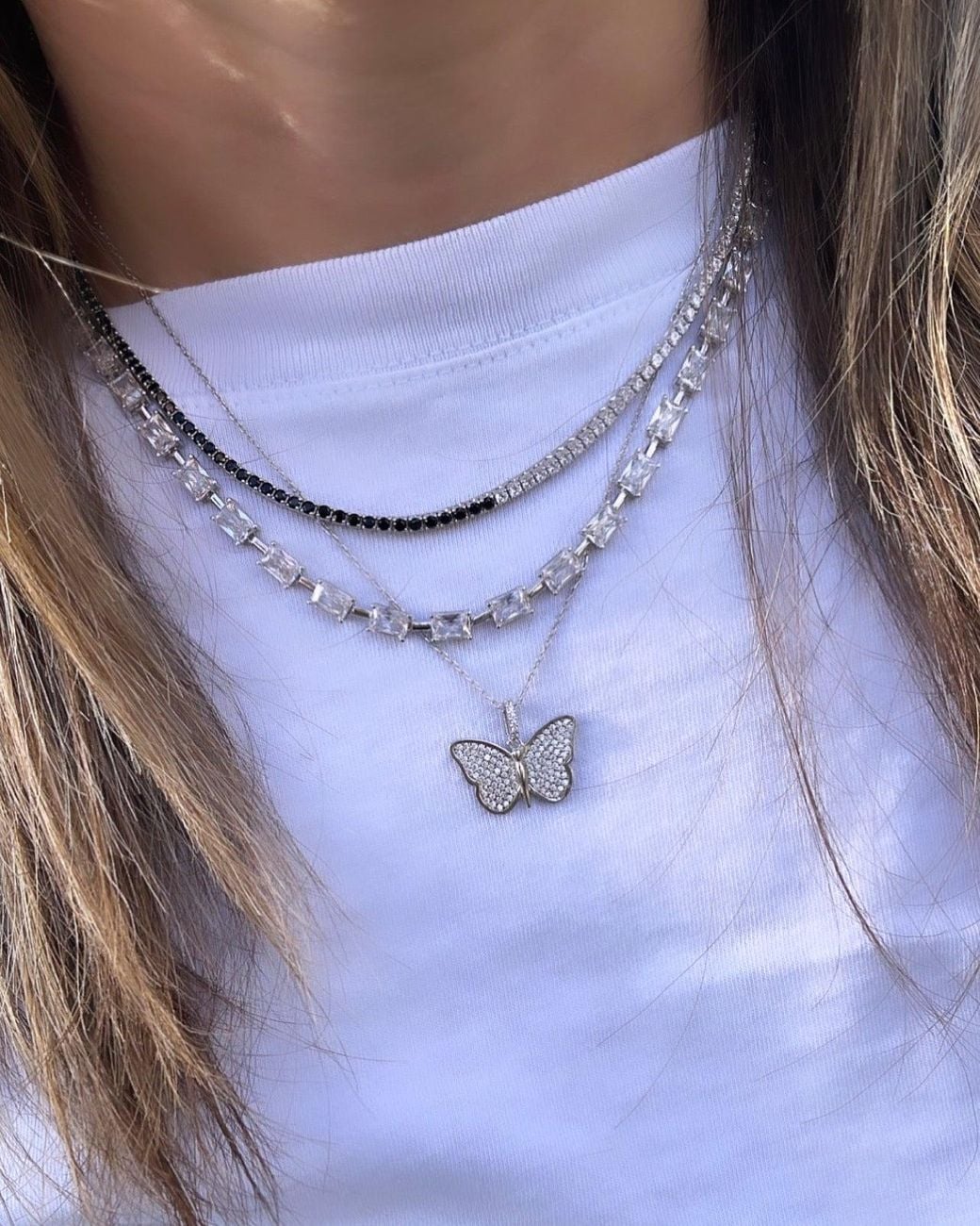 SHYMI Metallic Emerald Shape Bar Tennis Necklace