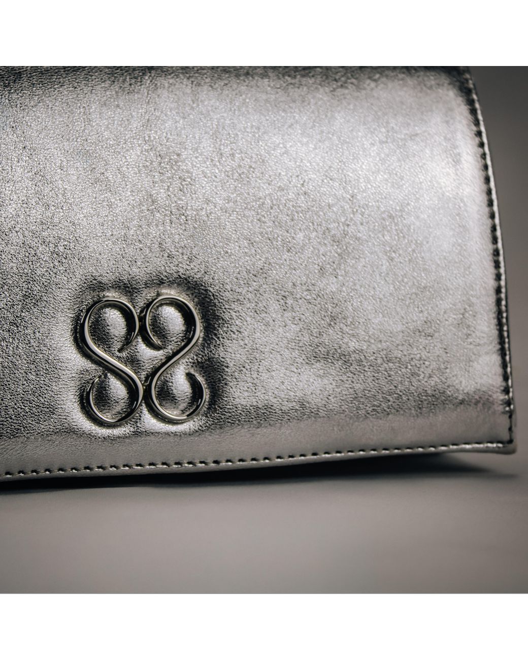 Stessa by Sarah Gray The Molly Luxe Clutch