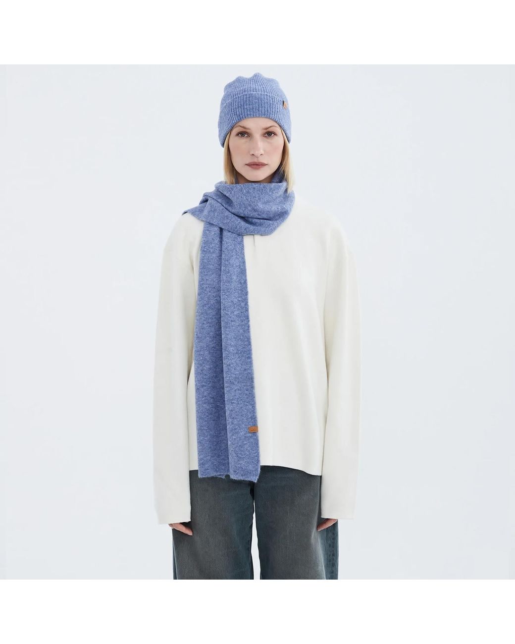Norbron Blue Raine Marlin Scarf