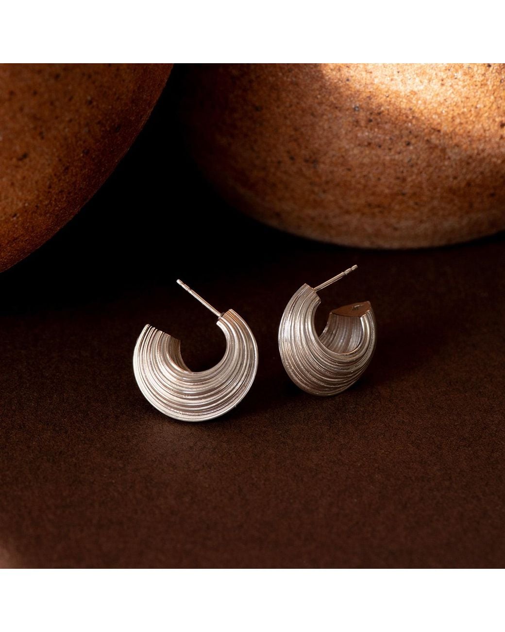Zoe & Morgan Metallic Rae Hoop Earrings