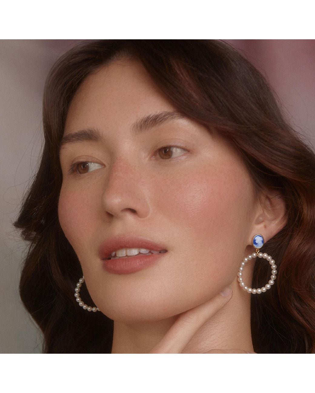 Vintouch Italy Metallic A Perfect Circle Cameo And Pearl Earrings