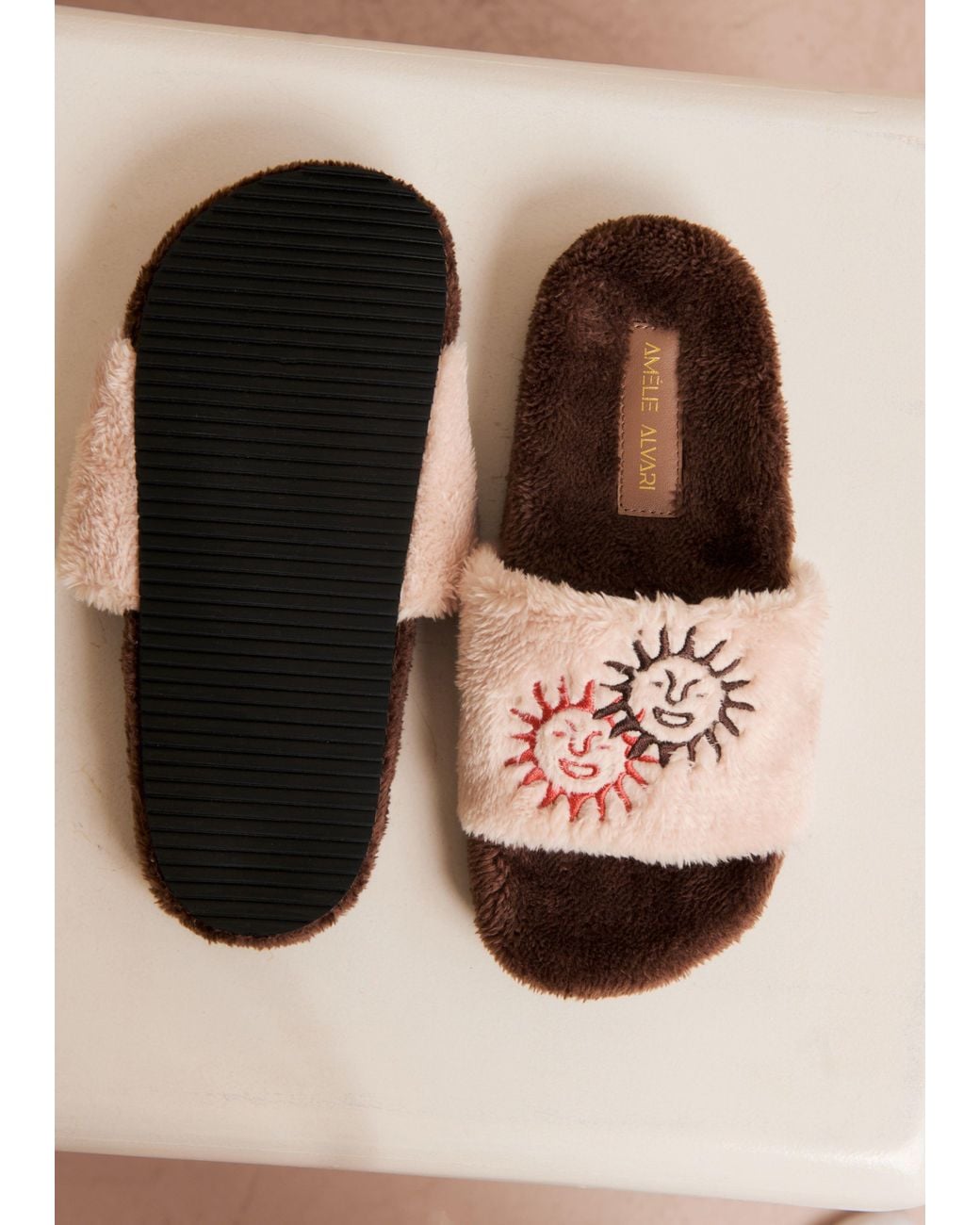 Amélie Alvari Brown Sun Embroidered Slide