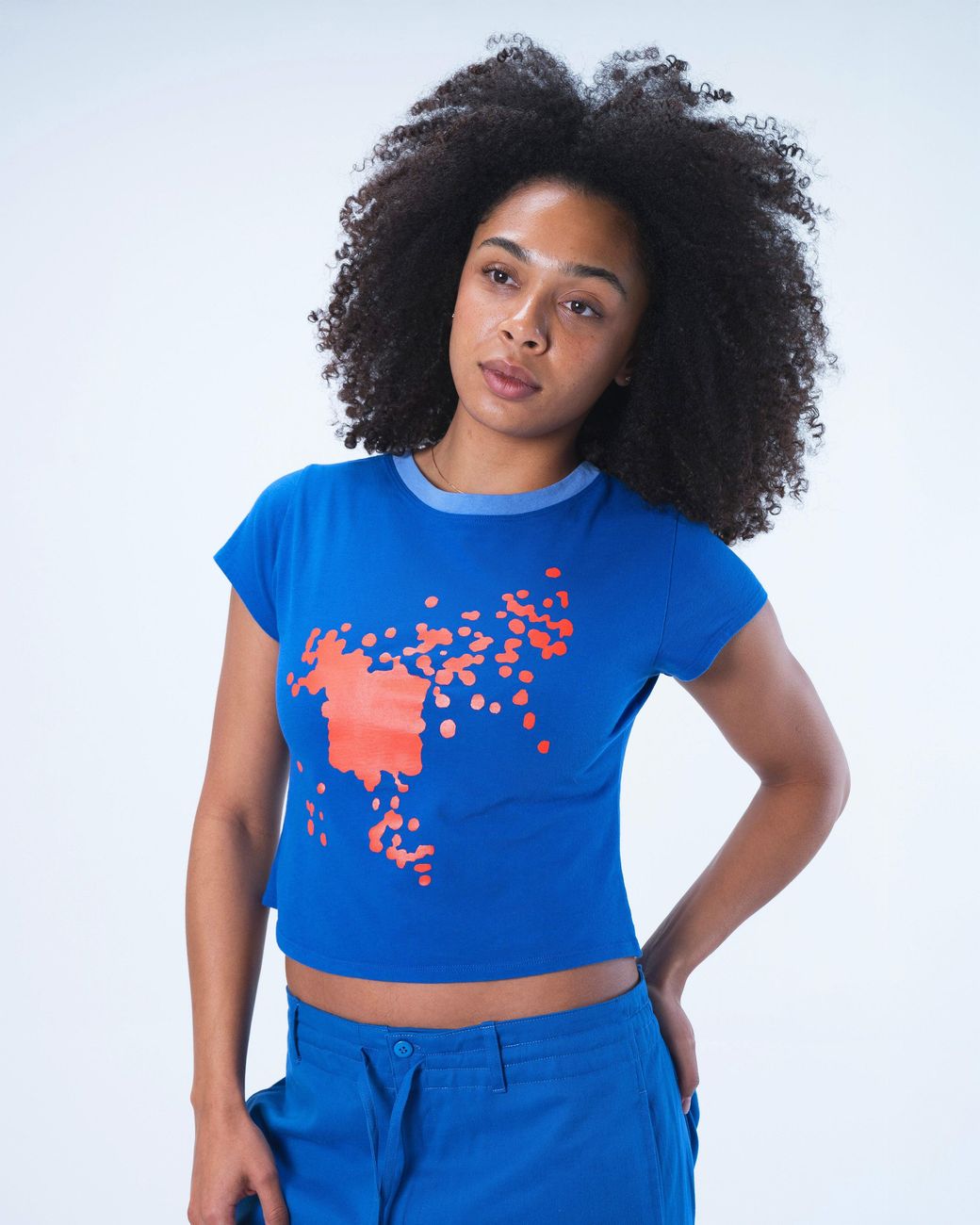 Lilia Munn Blue Cropped Graphic Tee – Organic Cotton