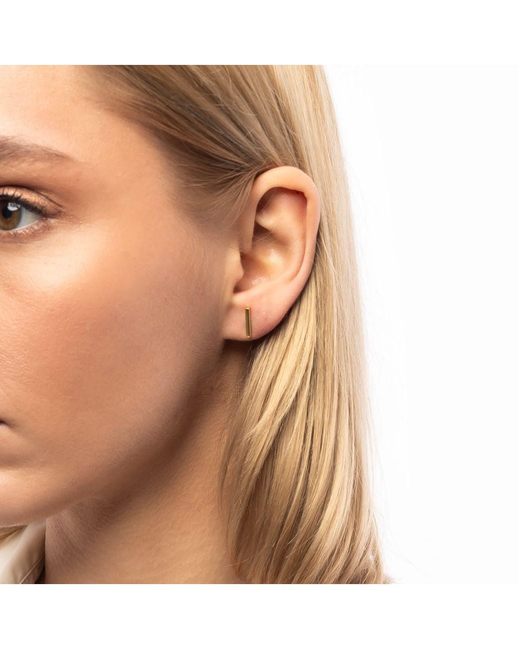 Spero London Metallic Bar Stud Plain Earring Sterling