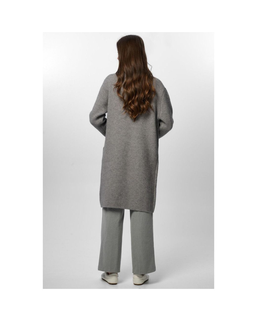 Saachi Gray Pearl Trim Long Knit Blazer