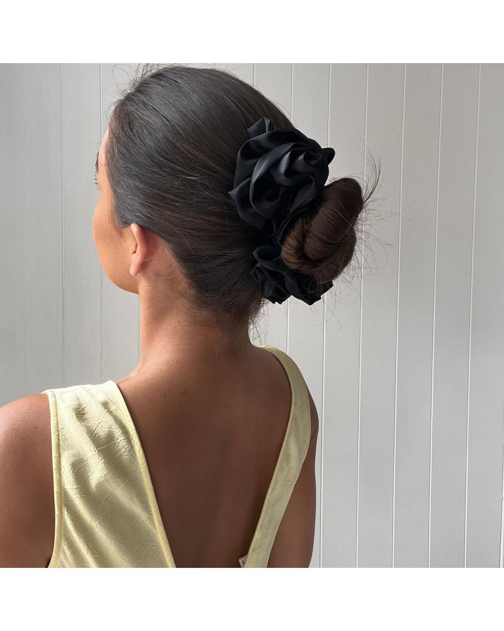 Sylk Black Flower Applique Hair Tie