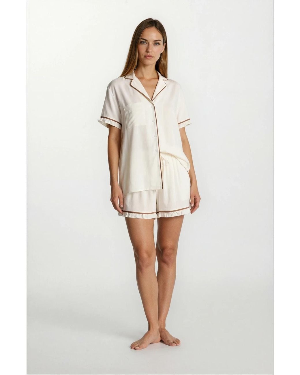 Carolina Benoit White Luxury Short Pajama With Ruffles
