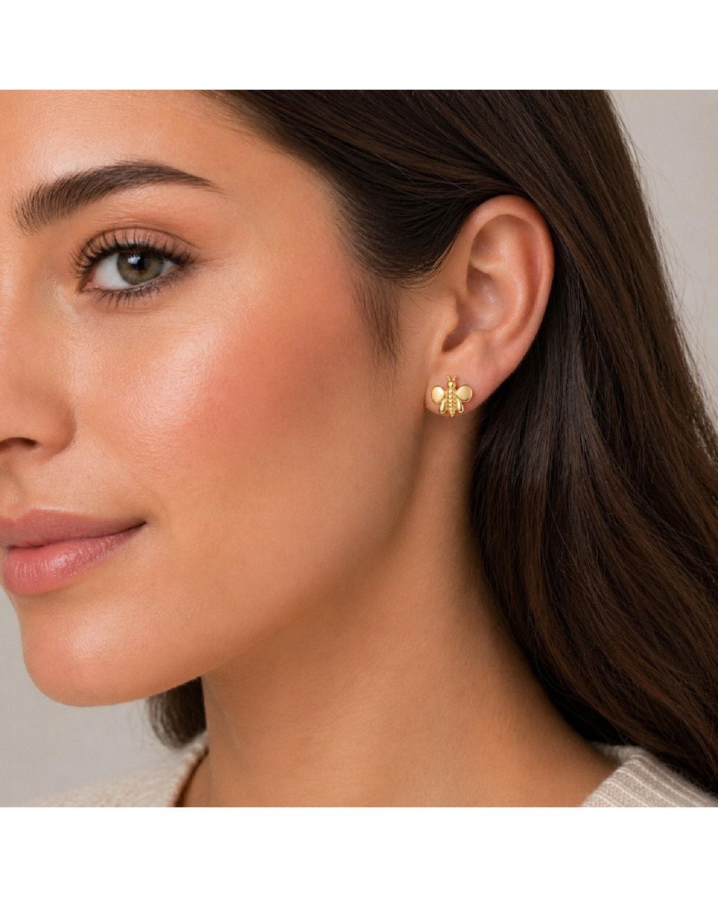 Unaloe Metallic Plated Bee Stud Earrings – Luxury Nature Inspired Statement Jewelry For