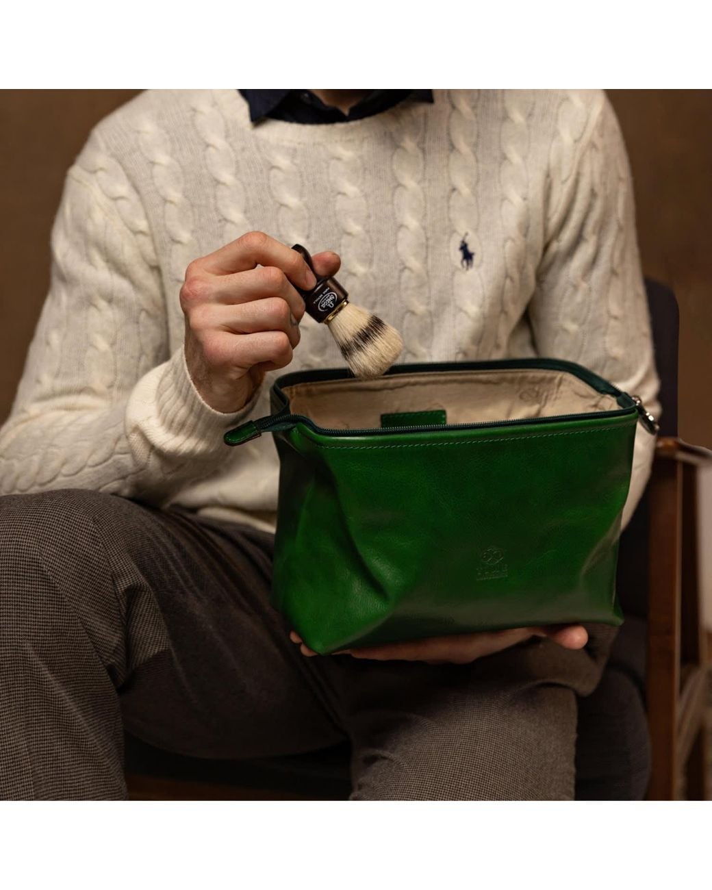 Time Resistance Green Leather Toiletry Bag For