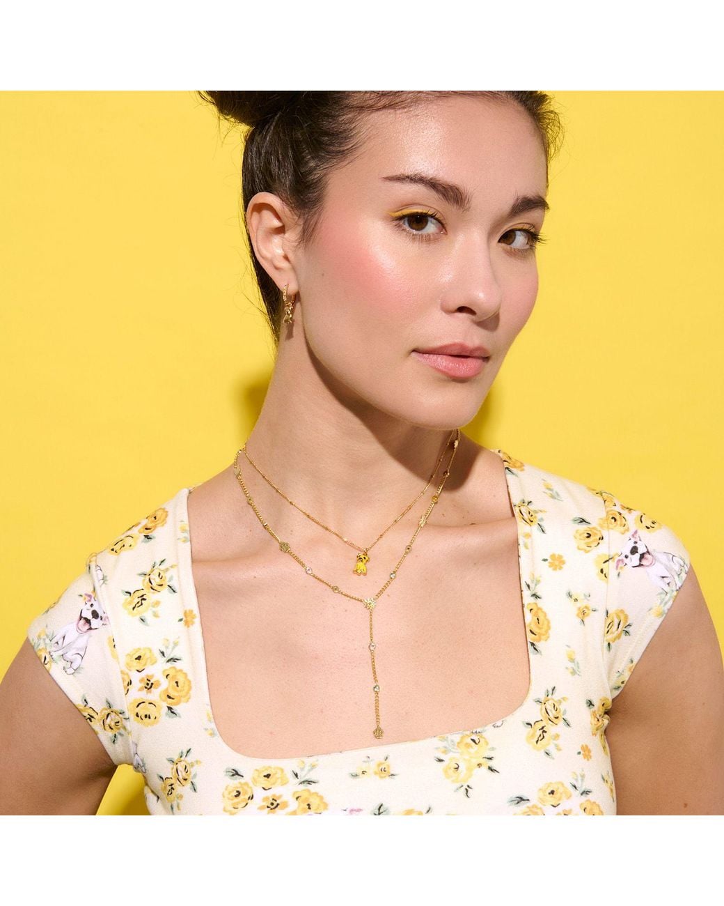 Cloud Haven Metallic Paw Print Rosary Necklace