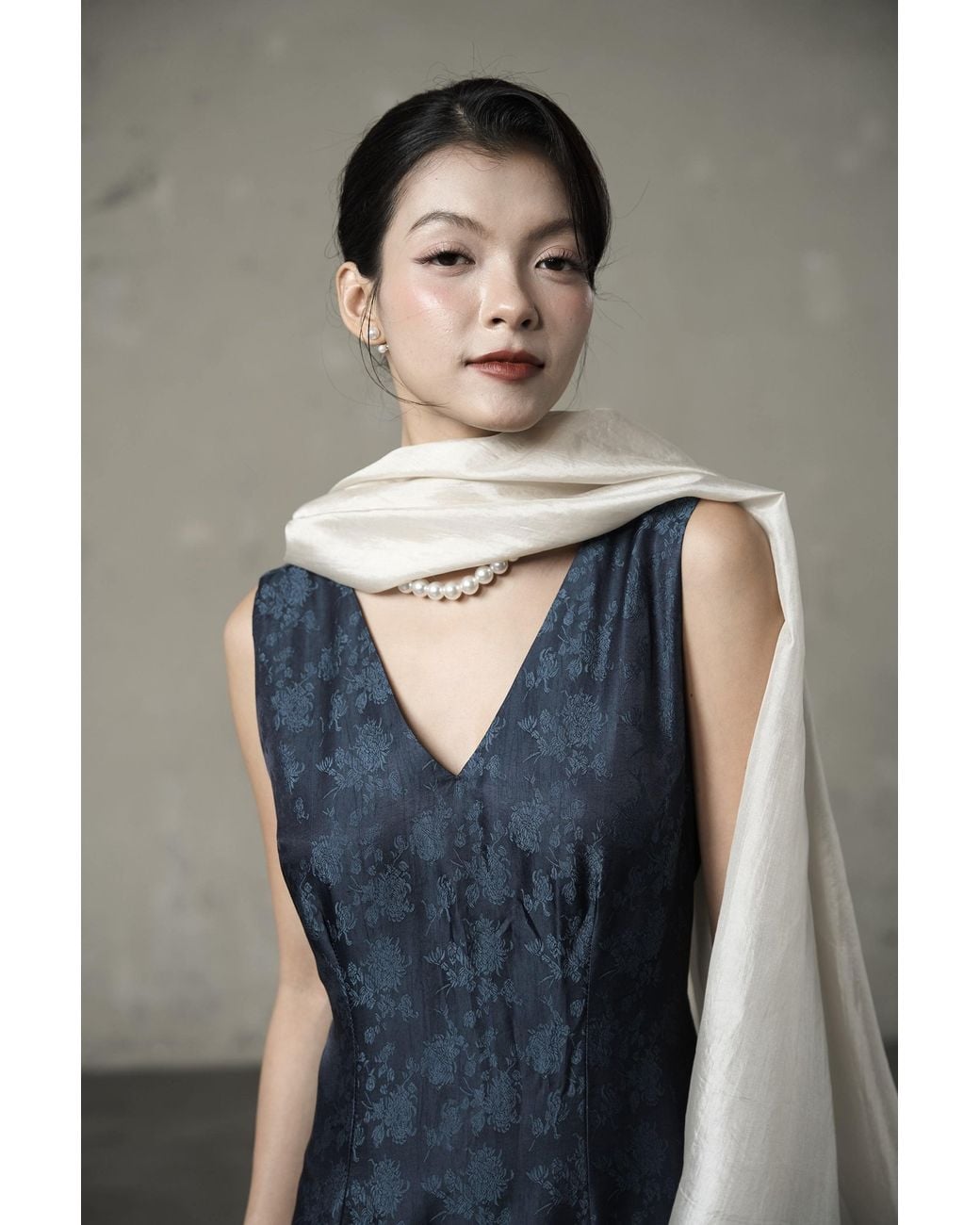 Silk and Bears White Oyster Silk Scarf – Hand-Dyed Mulberry Silk, Wedding & Bridal Wrap