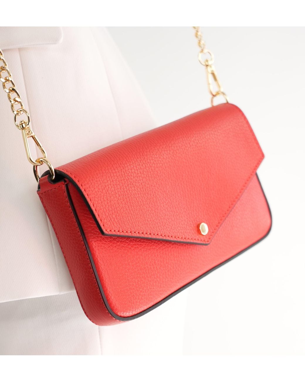 Apatchy London Red The Munro Scarlet Leather Shoulder Bag