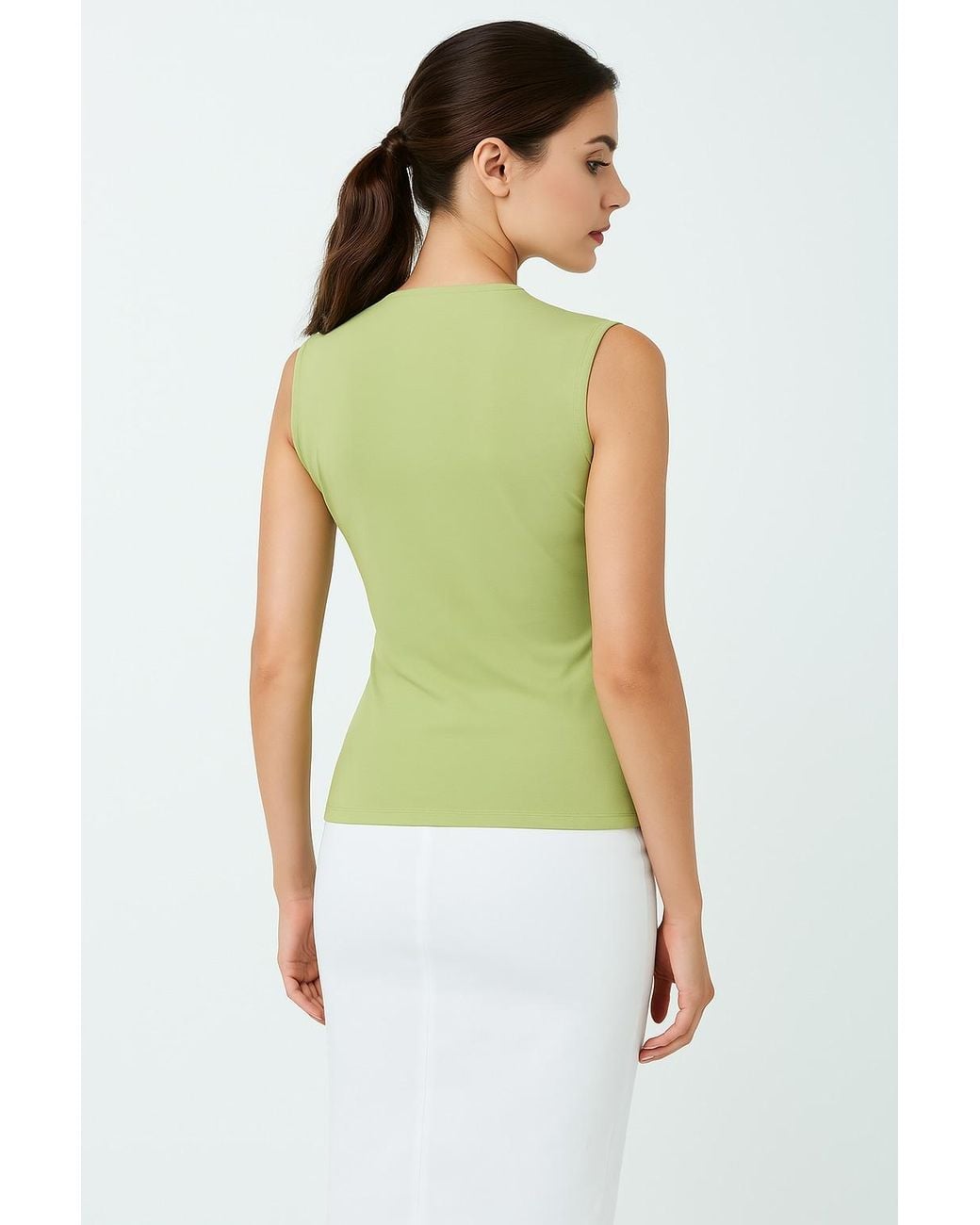 Conquista Green Light Sleeveless V-Neck Fitted Top – Soft Viscose-Blend Fabric