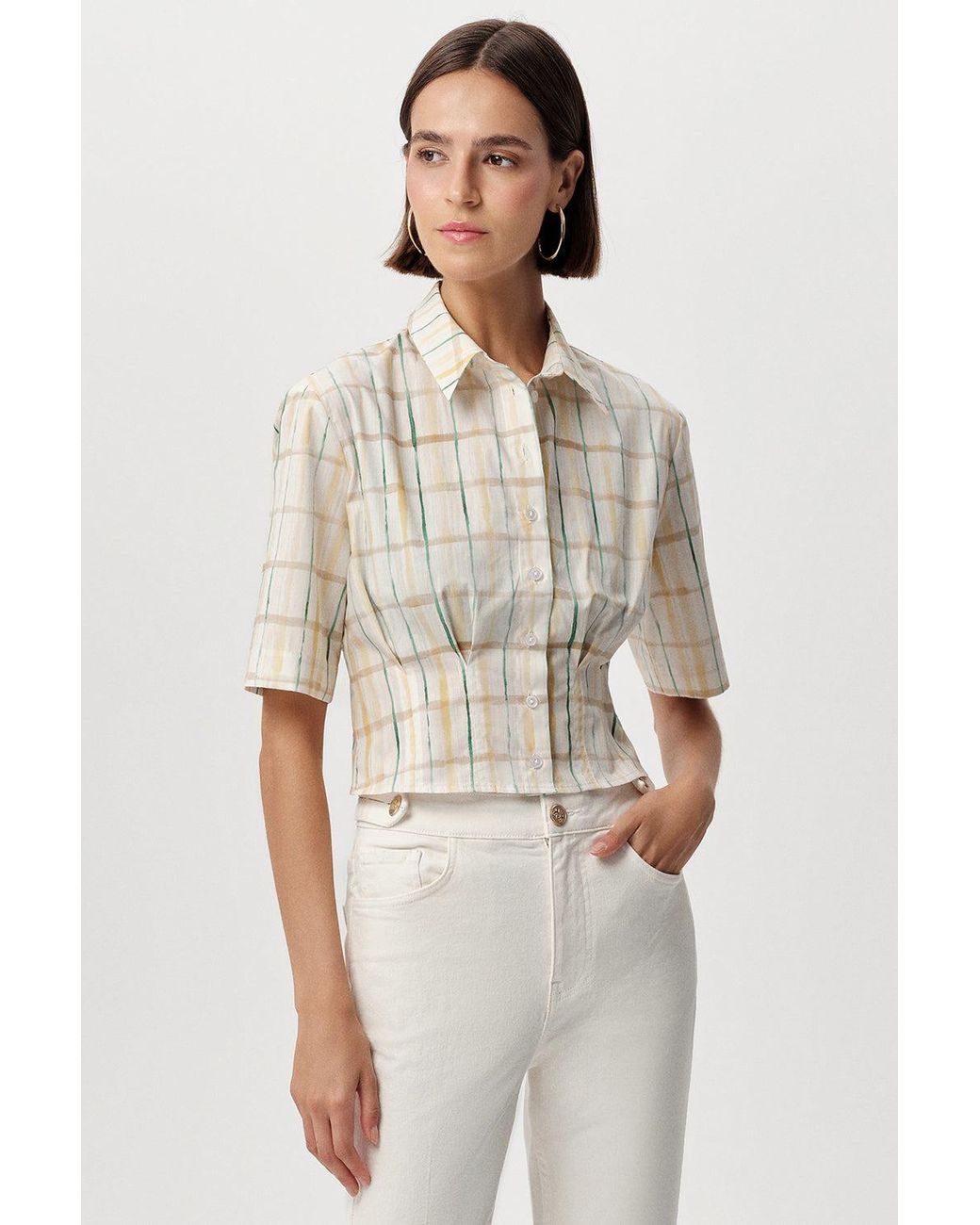 Exquise Natural Neutrals Alezae Short Sleeve Crop Shirt