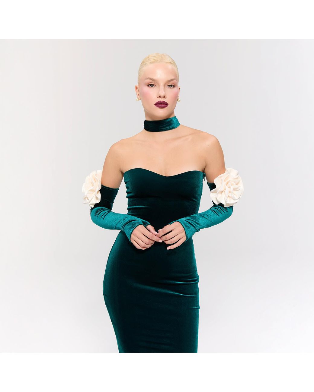 Nur Karaata Black Versailles Rose Gown
