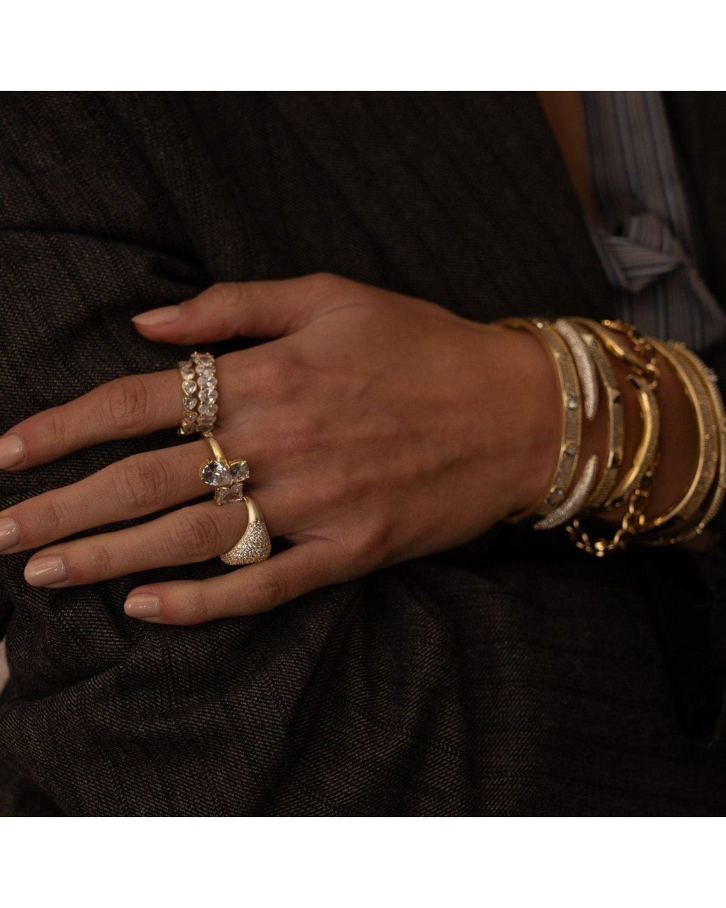 SHYMI White Three Stone Cocktail Ring