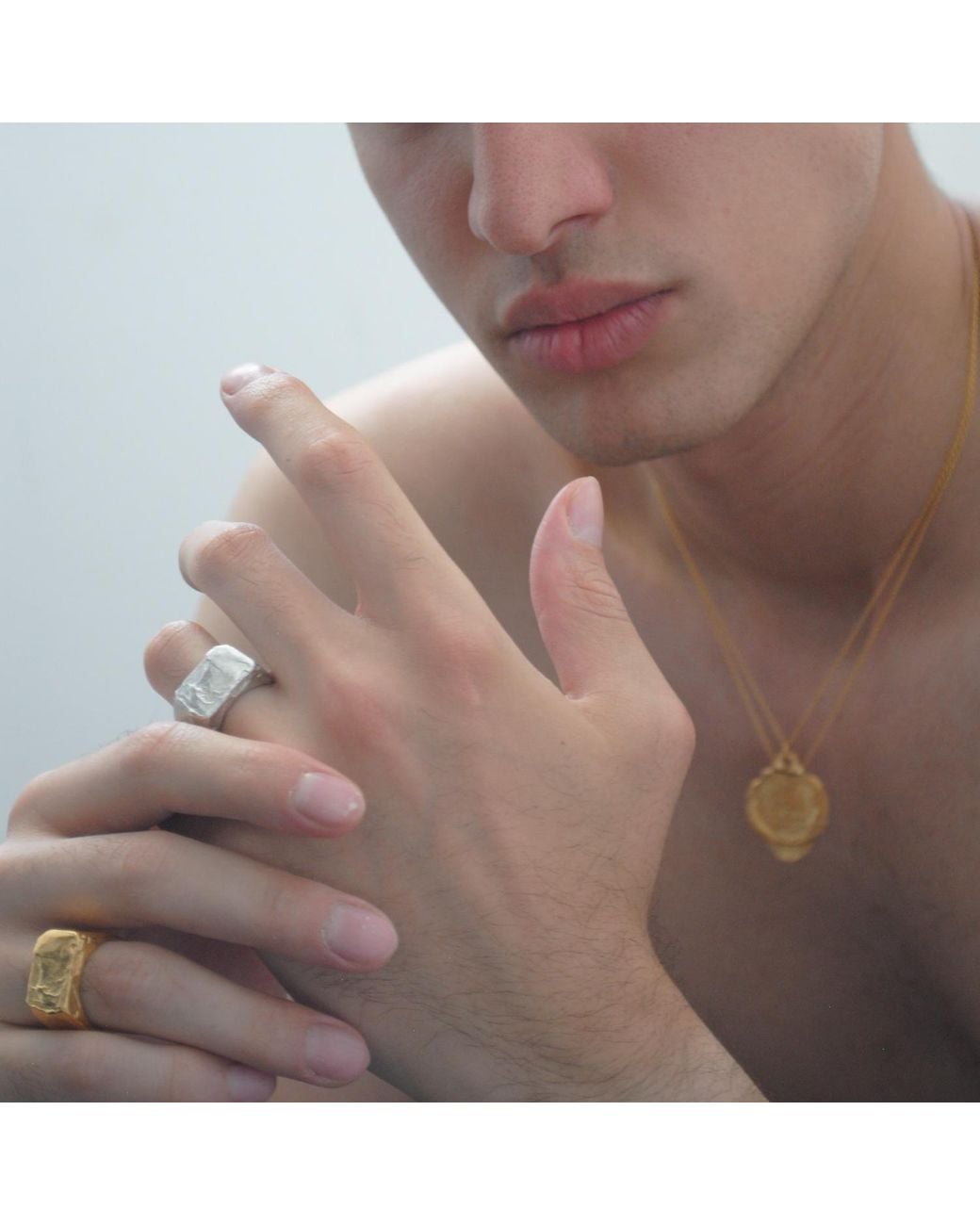 De Roms White The Apex Molten Signet Statement Ring