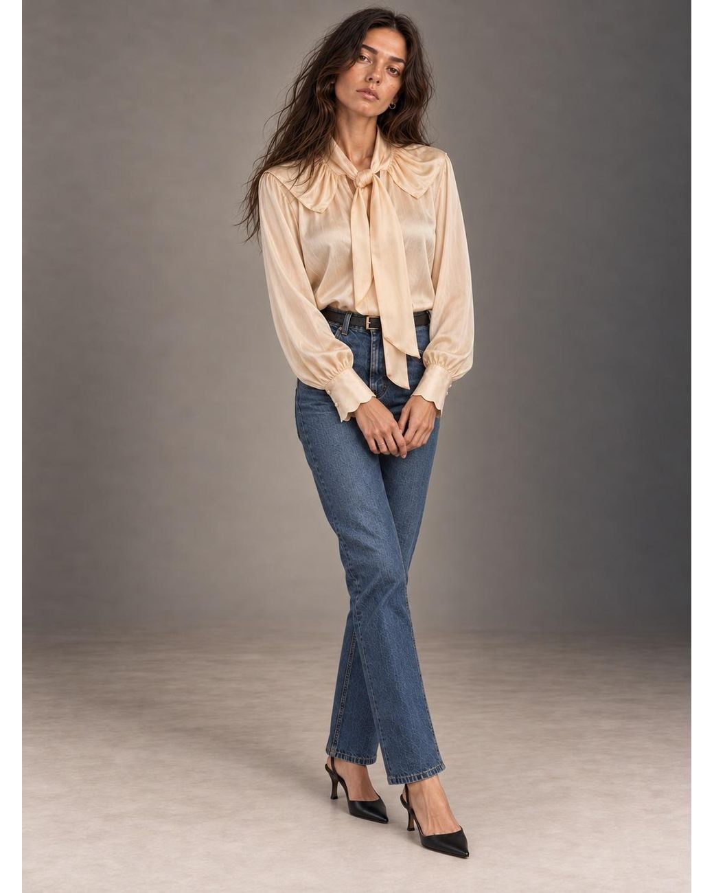 Carolina Benoit Natural Neutrals For Rose Vegan Silk Pussy Bow Top – Milkshake