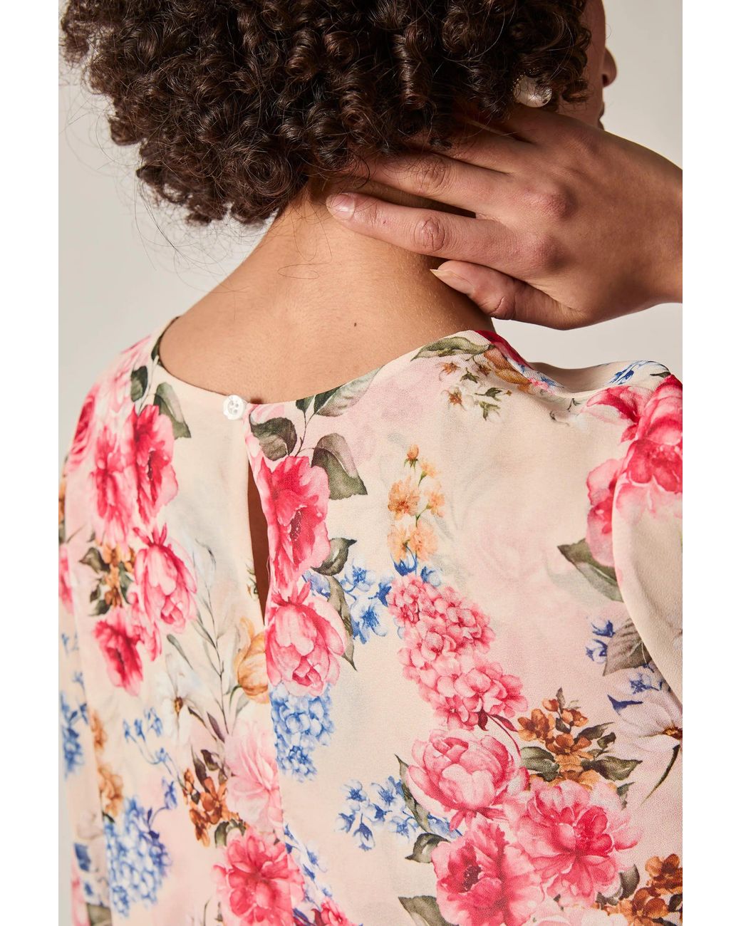 James Lakeland White Print Flower Wave Hem Dress