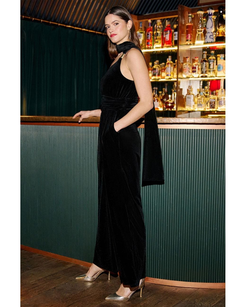 Yumi' Black Velvet One Shoulder Jumpsuit With Scarf