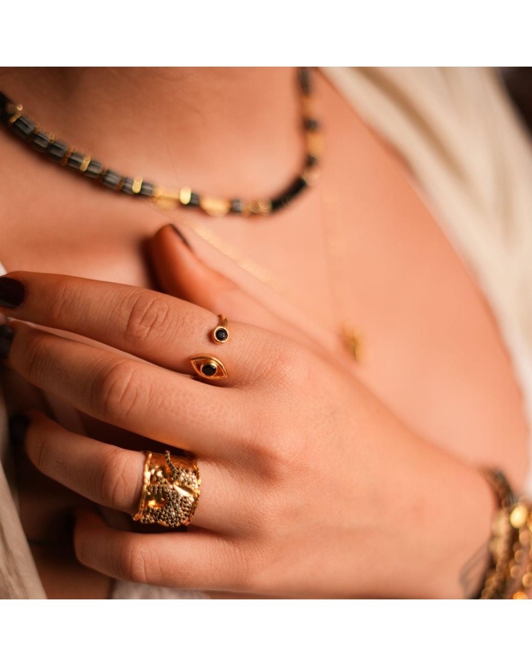 Ebru Jewelry Metallic Spiritual Eye Onyx Stone & Dainty Stackable Ring