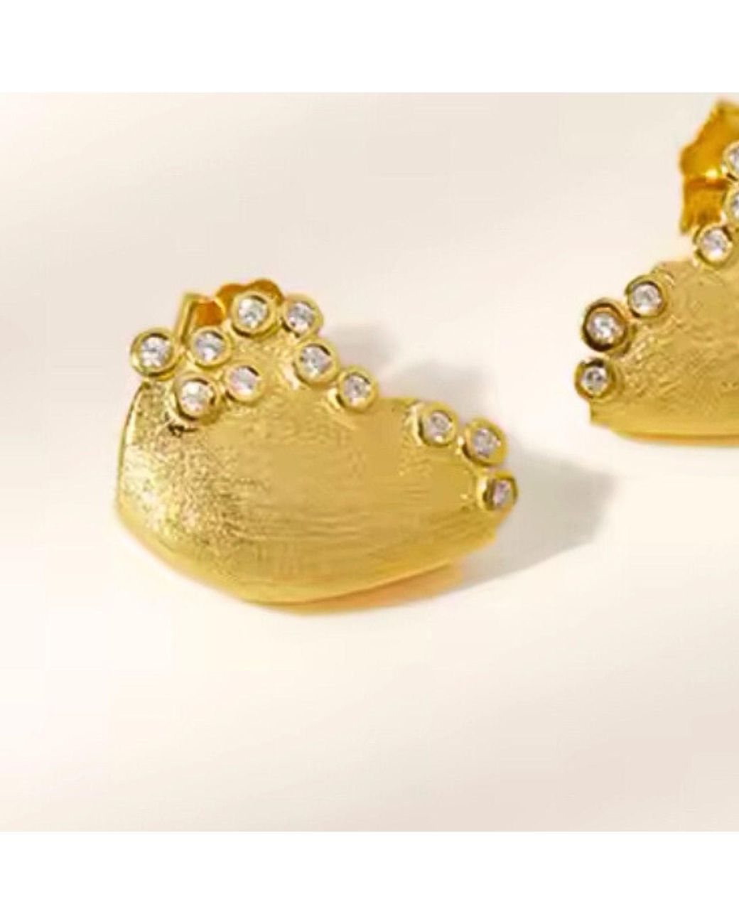 The Link Between Metallic Ear Grill For Lobe Pair