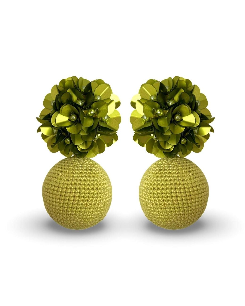 PINAR OZEVLAT Green Hydrangea Bon Bon