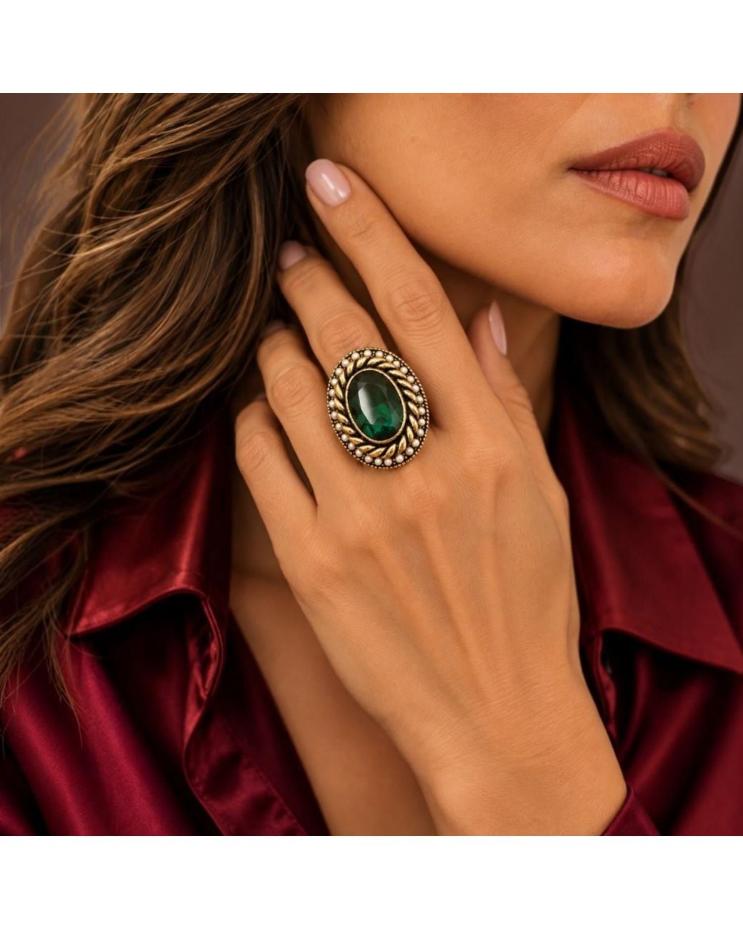 Vstyle Metallic Emerald Statement Ring