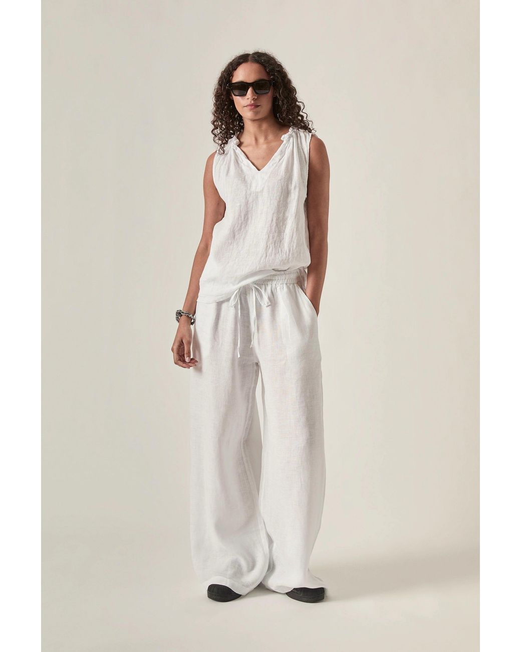 James Lakeland White Pure Linen Sleeveless Top