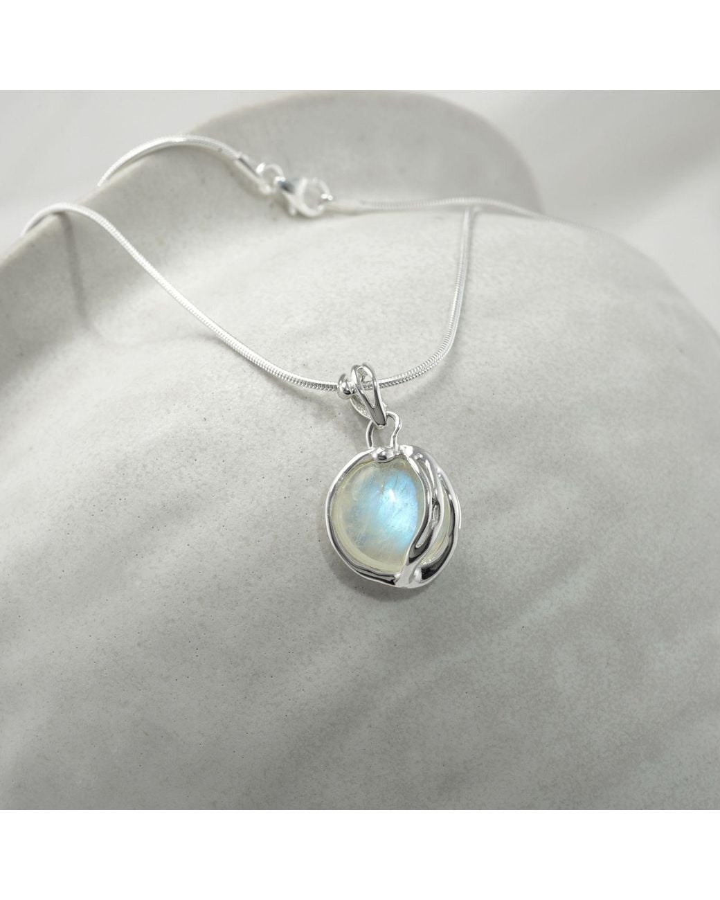 Isla Silver Metallic Handmade Fiery Moonstone Pendant Necklace