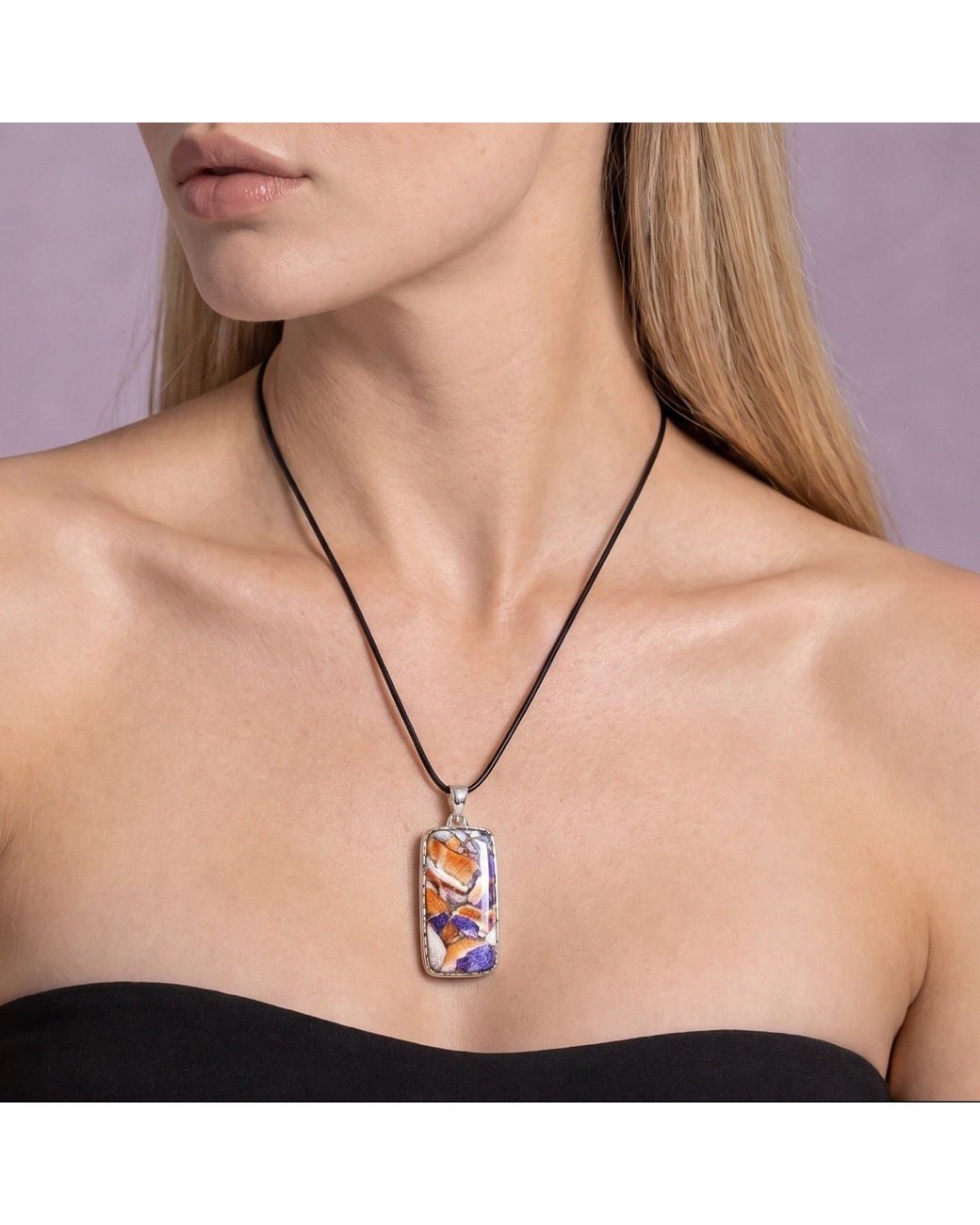 Saéa White Spiny Oyster And Lapis Mosaic Inlay Pendant Necklace On Leather Cord