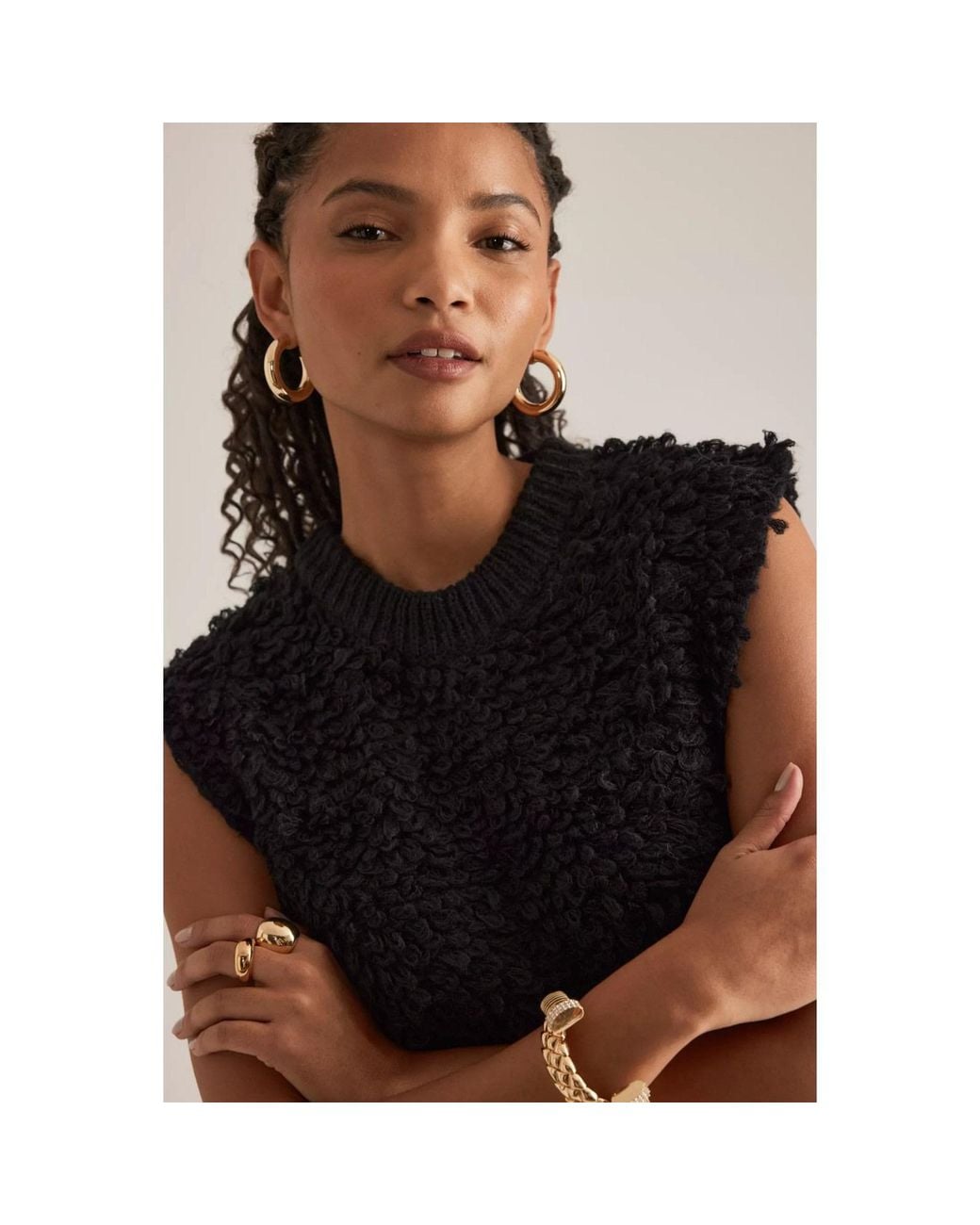 Saachi Black Looped Knit Sweater Vest
