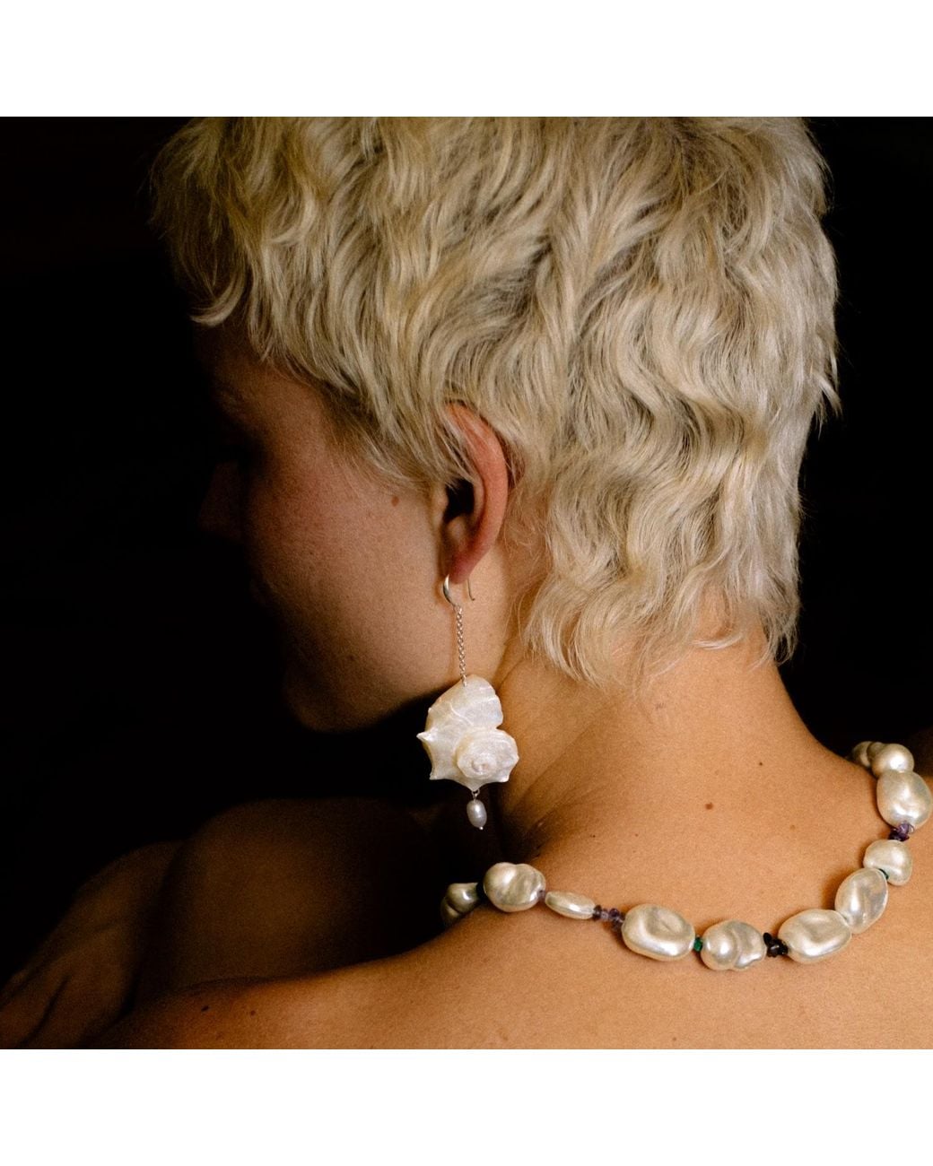 Ninemoo Metallic Coquille De Lune Pearl Earrings