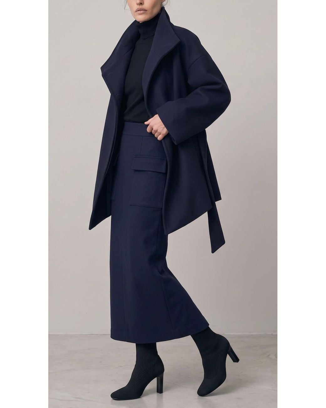 The Ethos Studio Black Pillar Skirt