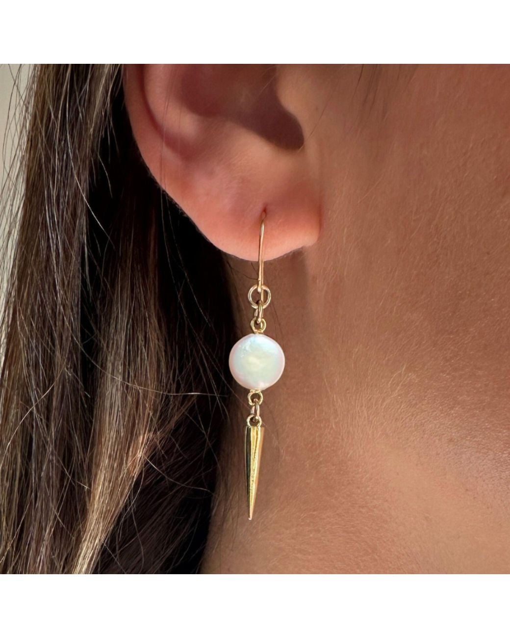 Rachel Nathan Metallic Classic Hook: Pearl Coin Earring