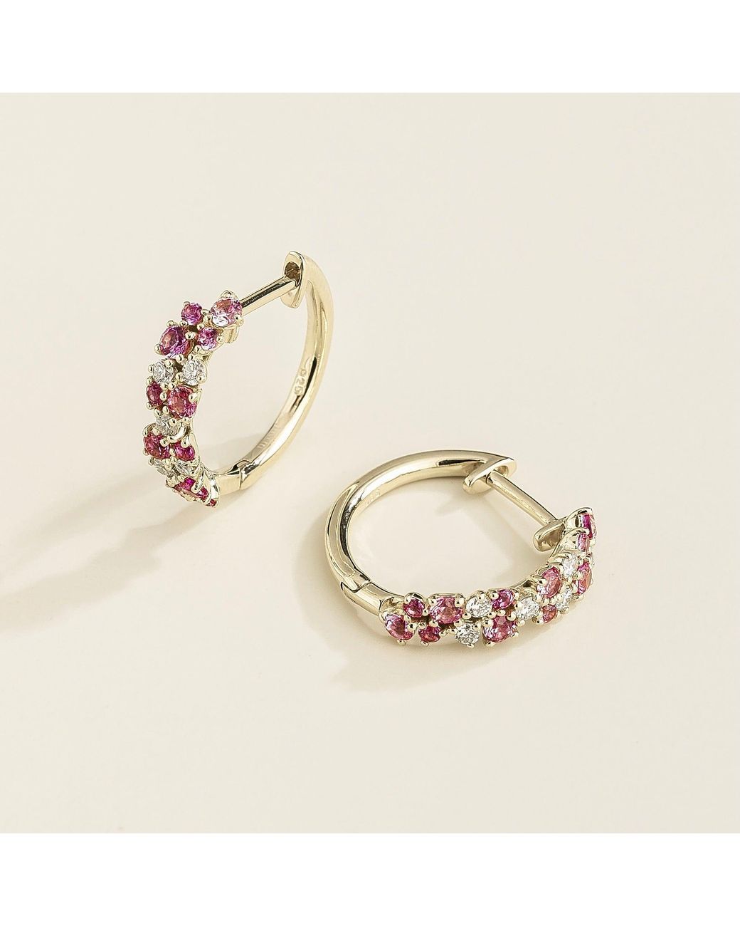 Juvetti Metallic Starry Huggie Earrings Set With Sapphire & Diamond
