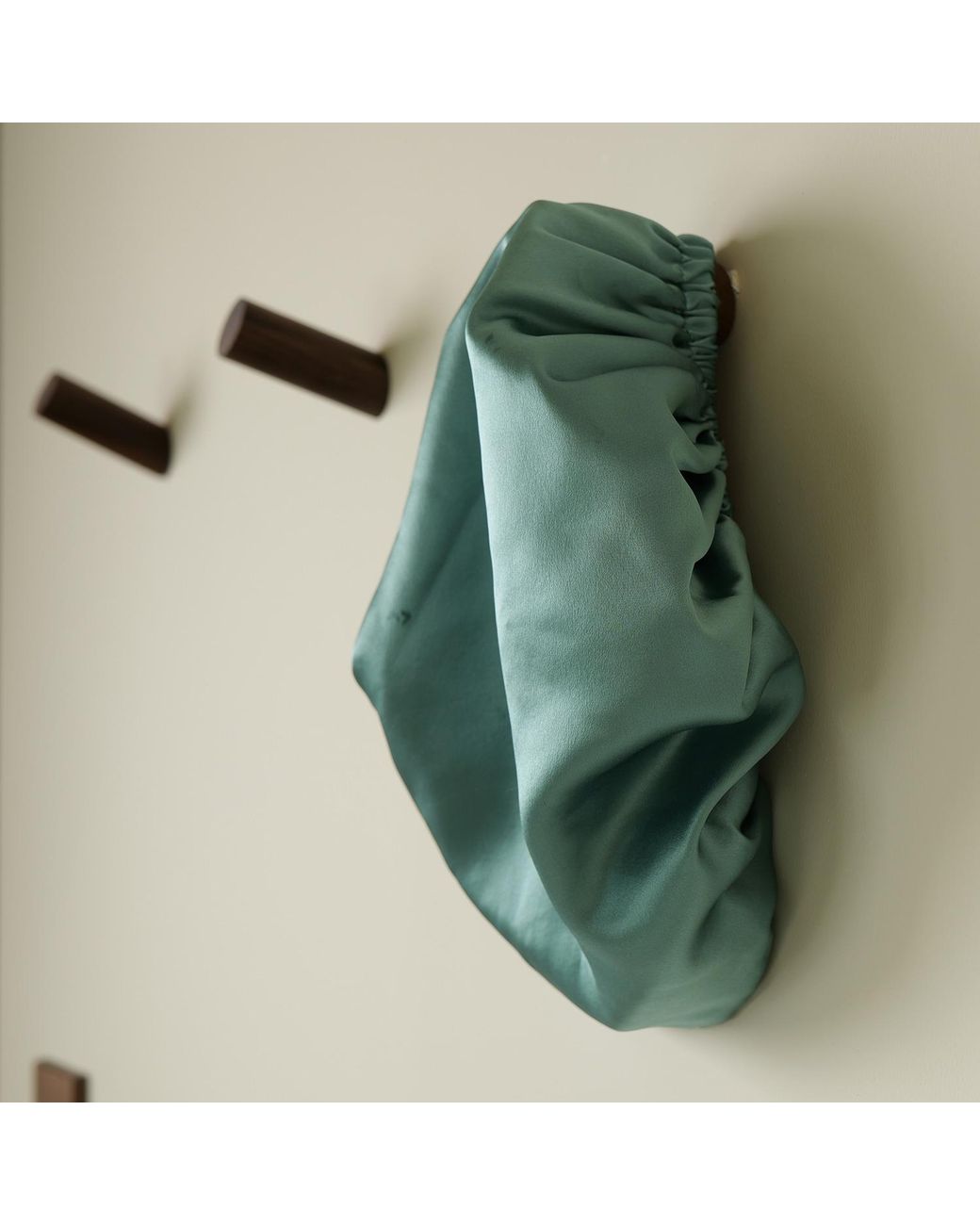 Soft Strokes Silk Green Pure Mulberry Silk Double Layer Bonnet The Venetians