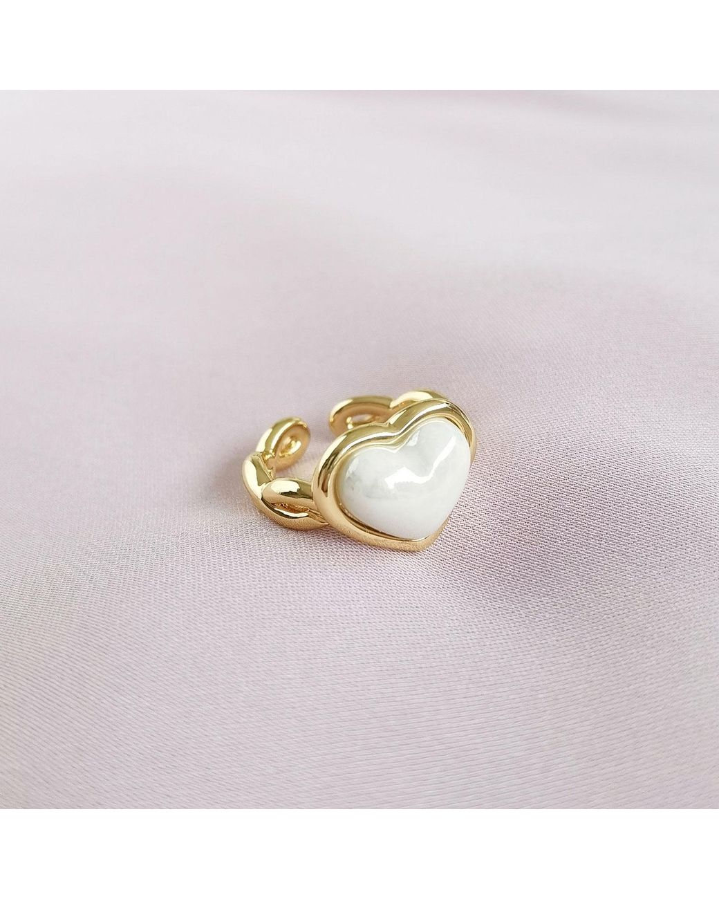 POPORCELAIN Metallic Porcelain Pearly Heart Braided Ring