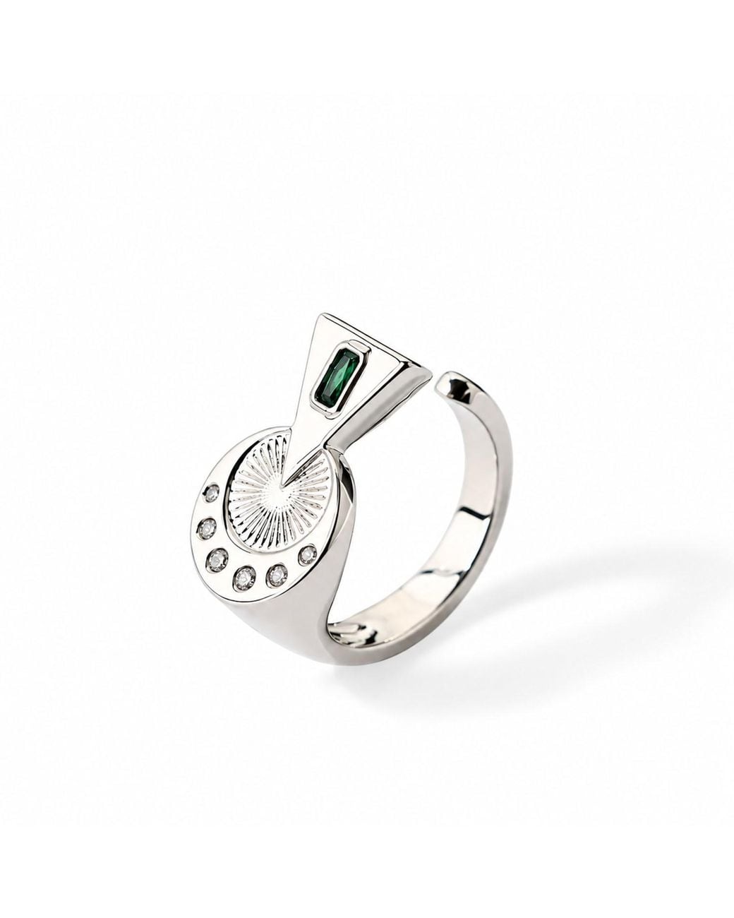 Qibai Metallic Taurus Zodiac Ring –