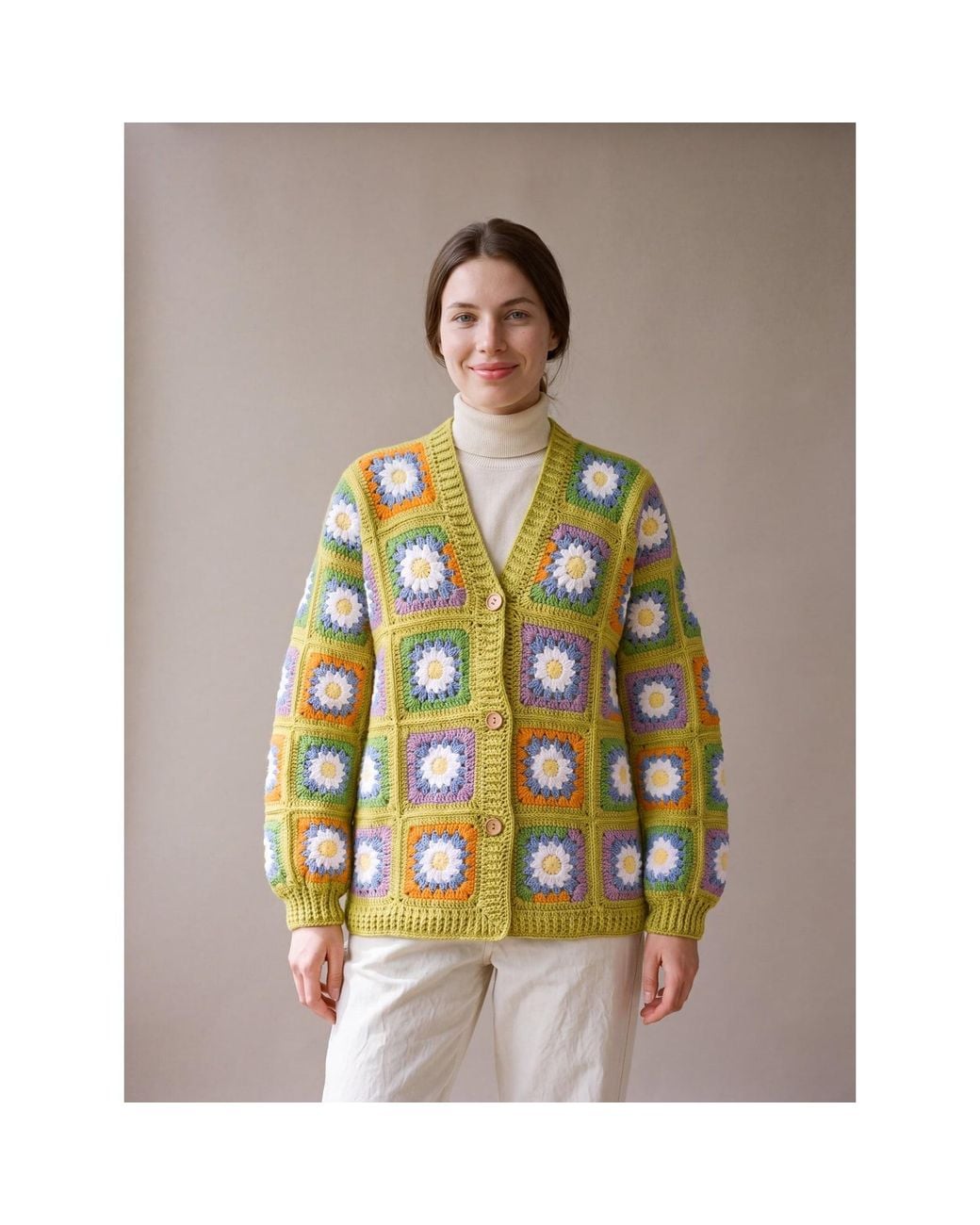Ana Chic Green Daisy Granny Square Handmade Crochet Cardigan