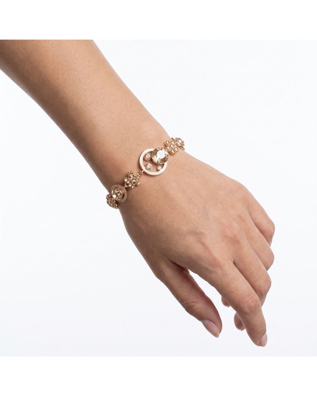 Modenaire Metallic Tone Crystal Daisy Flower Bracelet Adjustable Bangle