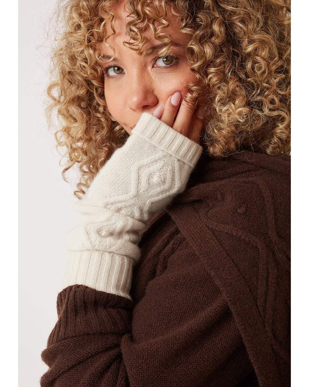 Loop Cashmere White Neutrals Mitt