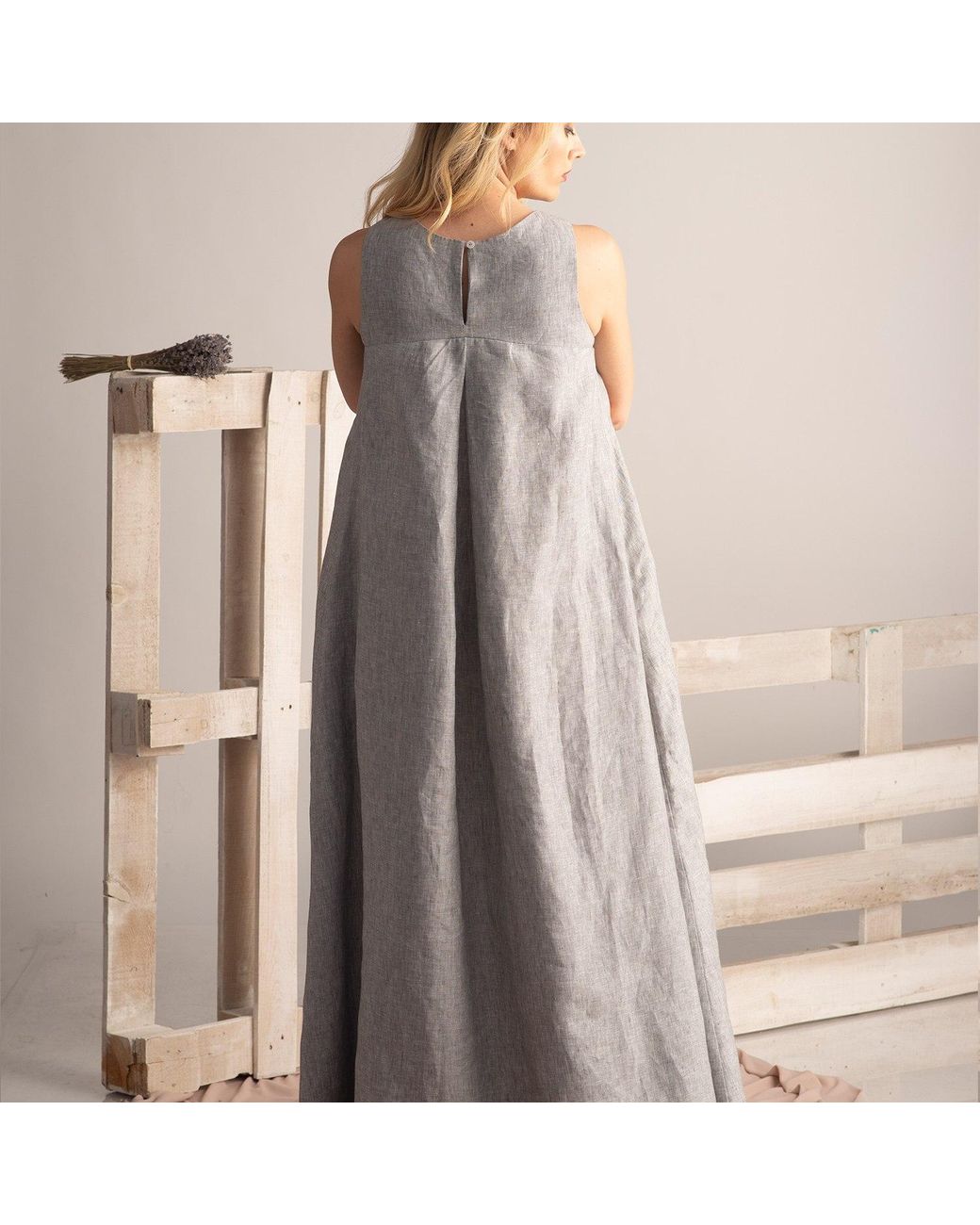 Nikka Place Gray Oversized Linen Kaftan Dress With Pockets