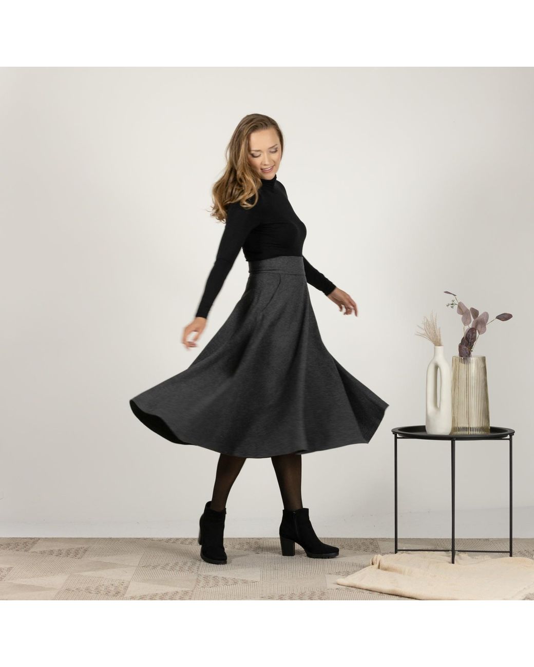 Nikka Place Gray Wool Midi Skirt With High Waist & Pockets