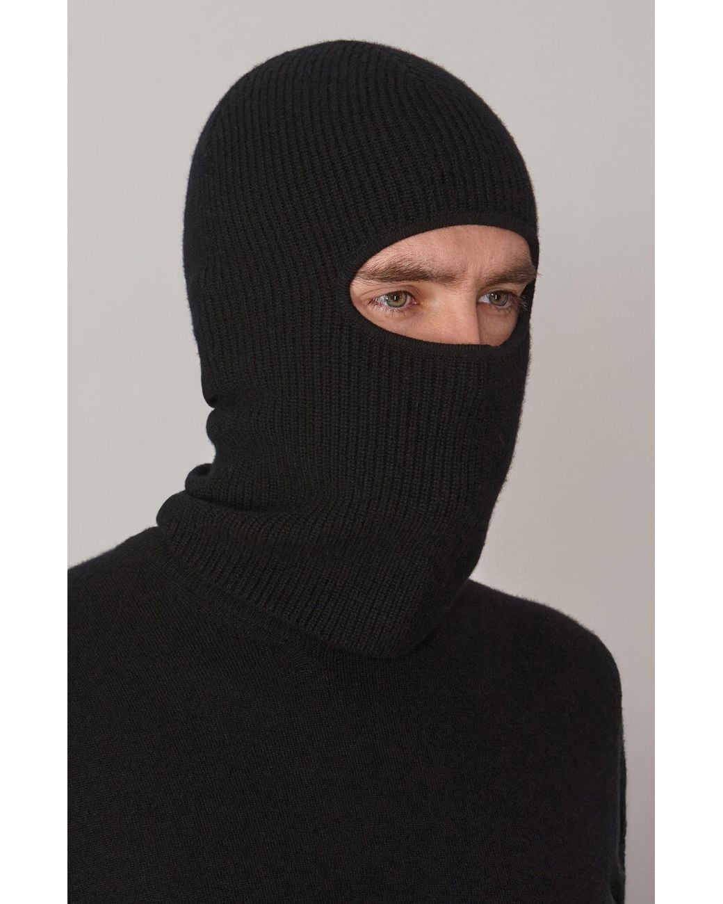 Paul James Knitwear Black Merino Cashmere Aurelius Fisherman Rib Balaclava