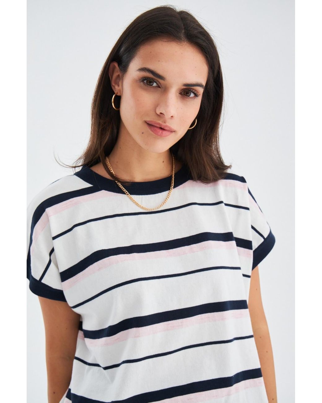 Peraluna Multicolor Marine Knitted Blouse & Shorts Set