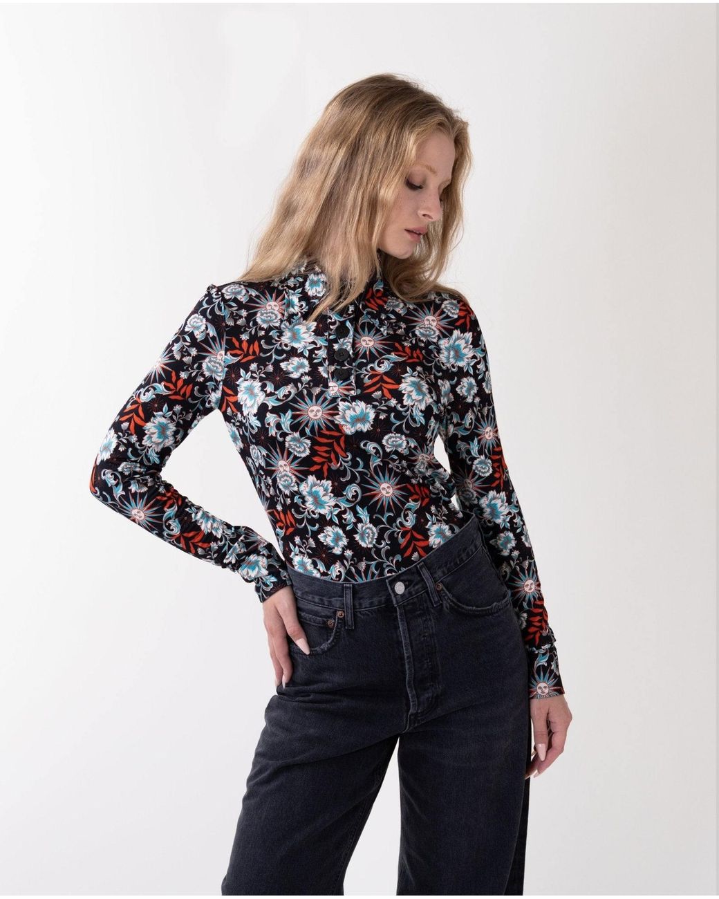 Crono Zee Black Felix Top