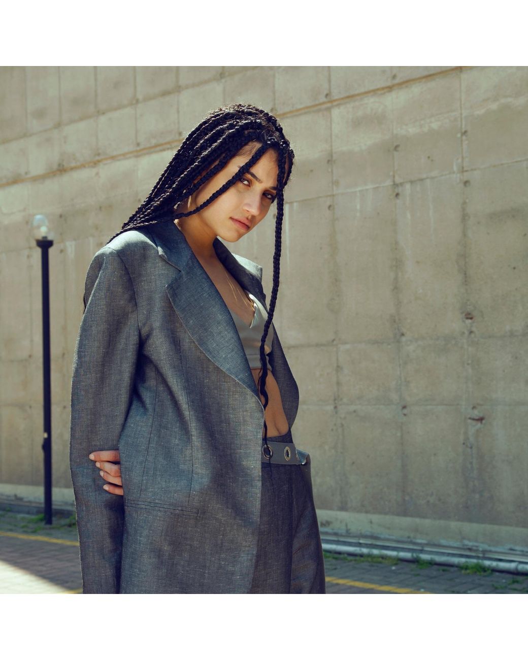 Mirimalist Gray Janset Linen Blazer