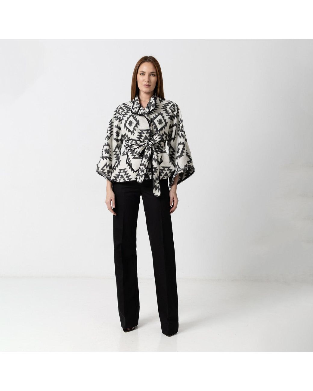 IZABELA MANDOIU Black Wrap-Front Cape With Geometric Pattern