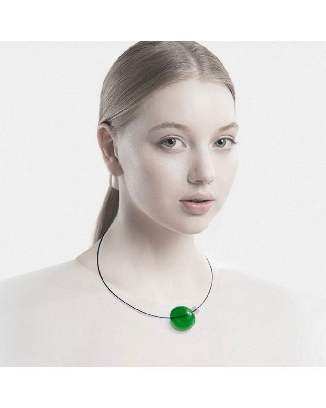 Laura Daili Green Circle – Blown Glass Bubbles Necklace